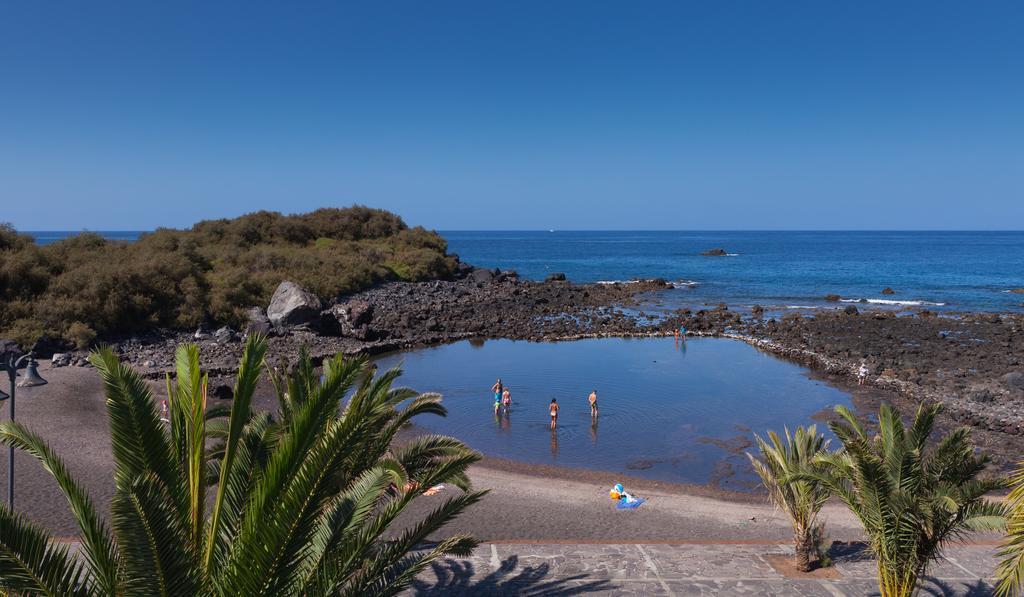 Charco Del Conde Apartment